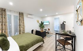Studio 27m² sur la Côte Pavée avec parking privé